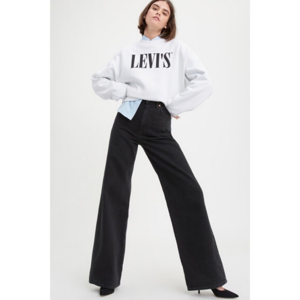 Levi's premium ribcage wide leg size 27